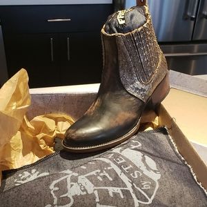 Freebird Salamanca Brown Boots